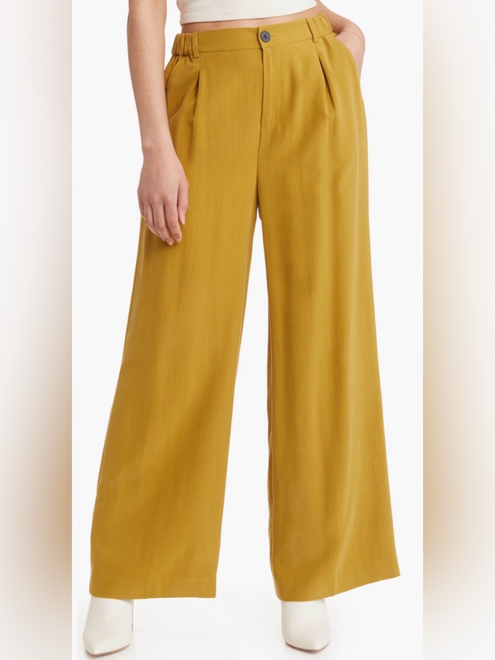 Wide-Leg Mustard Trousers - Women's Trousers